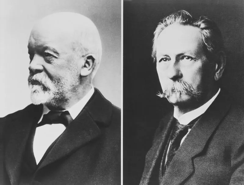 Gottlieb Daimler og Karl Benz, grunnleggerne av Mercedes-Benz