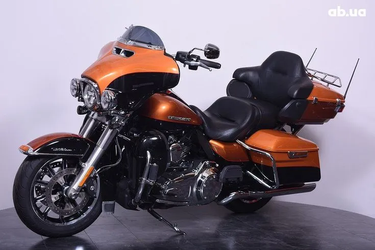 Harley-Davidson FLHTK  Image 7